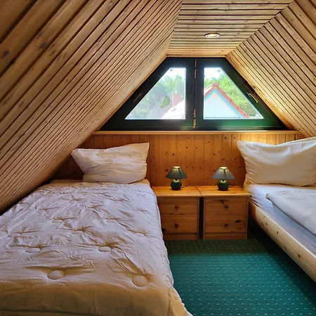 De Fischer Un Sien Fru Og Apartamento Wustrow (Fischland)