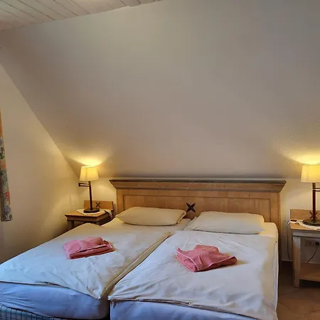 De Fischer Un Sien Fru Og Apartamento *